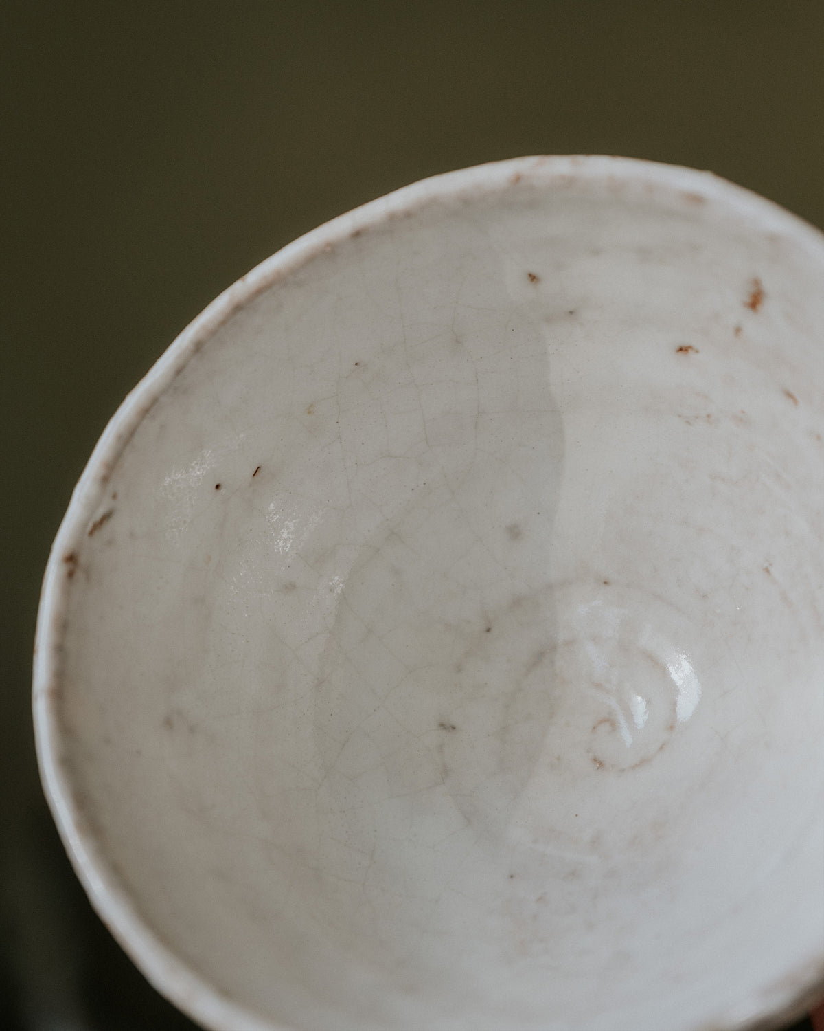 Hagi chawan by Kanzan Shinjo, rim overhead view